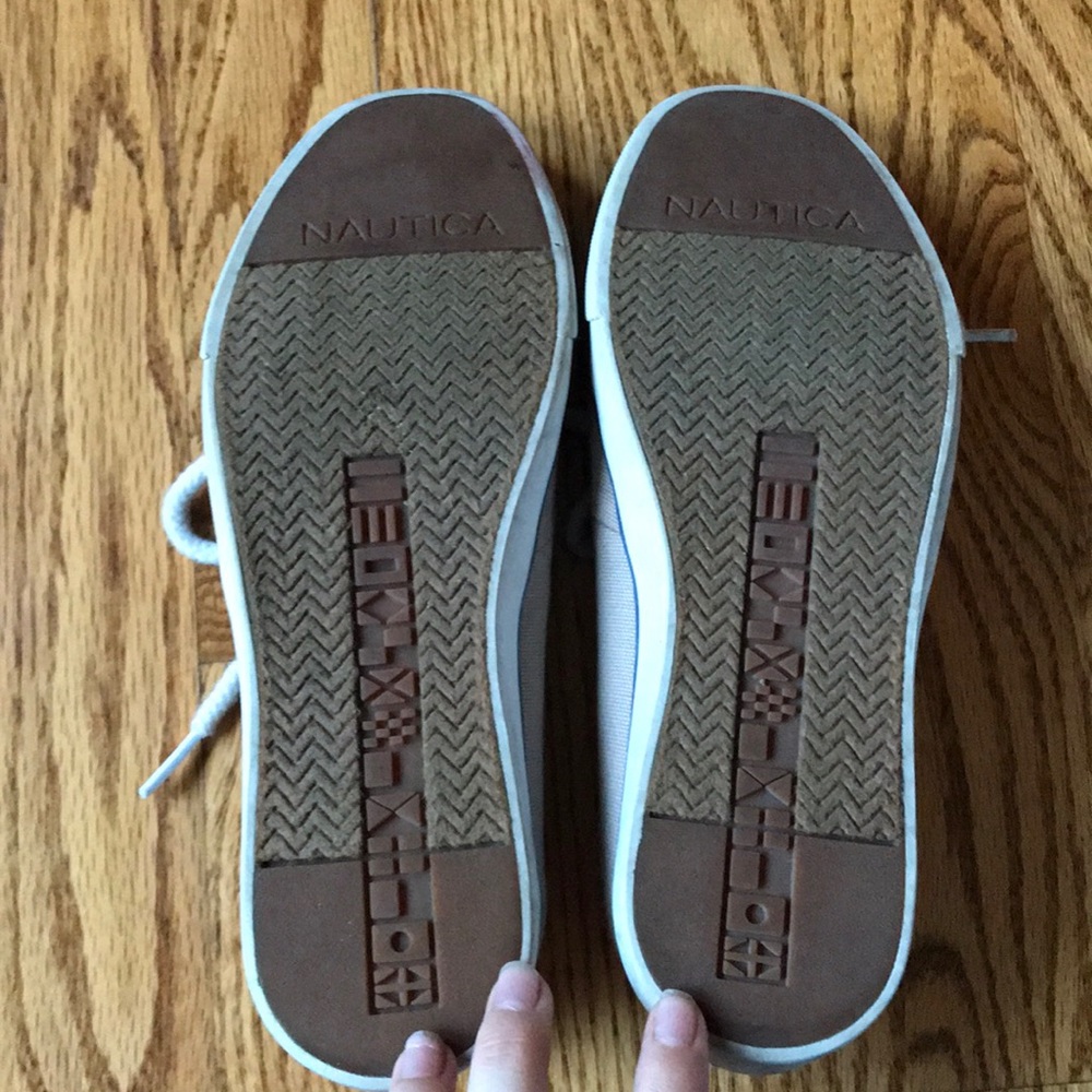 Tan Nautica Boat Shoes - Picture 2 of 7